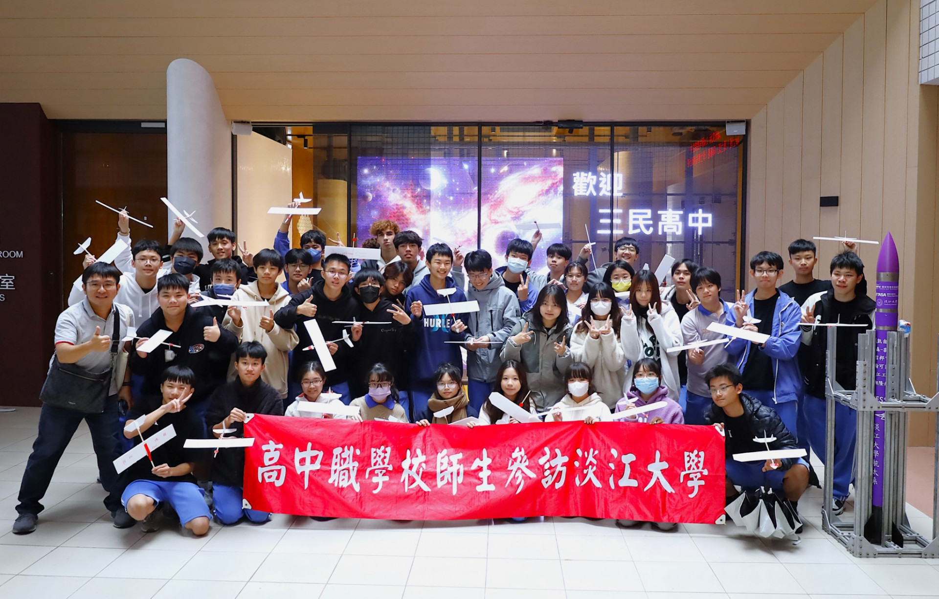 從國際交換到AI課程　淡江大學邀請高中生零距離感受跨域學習
