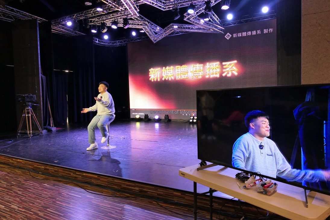 醒吾修哥開創YouTube天地　有特色的帥哥展現多元魅力