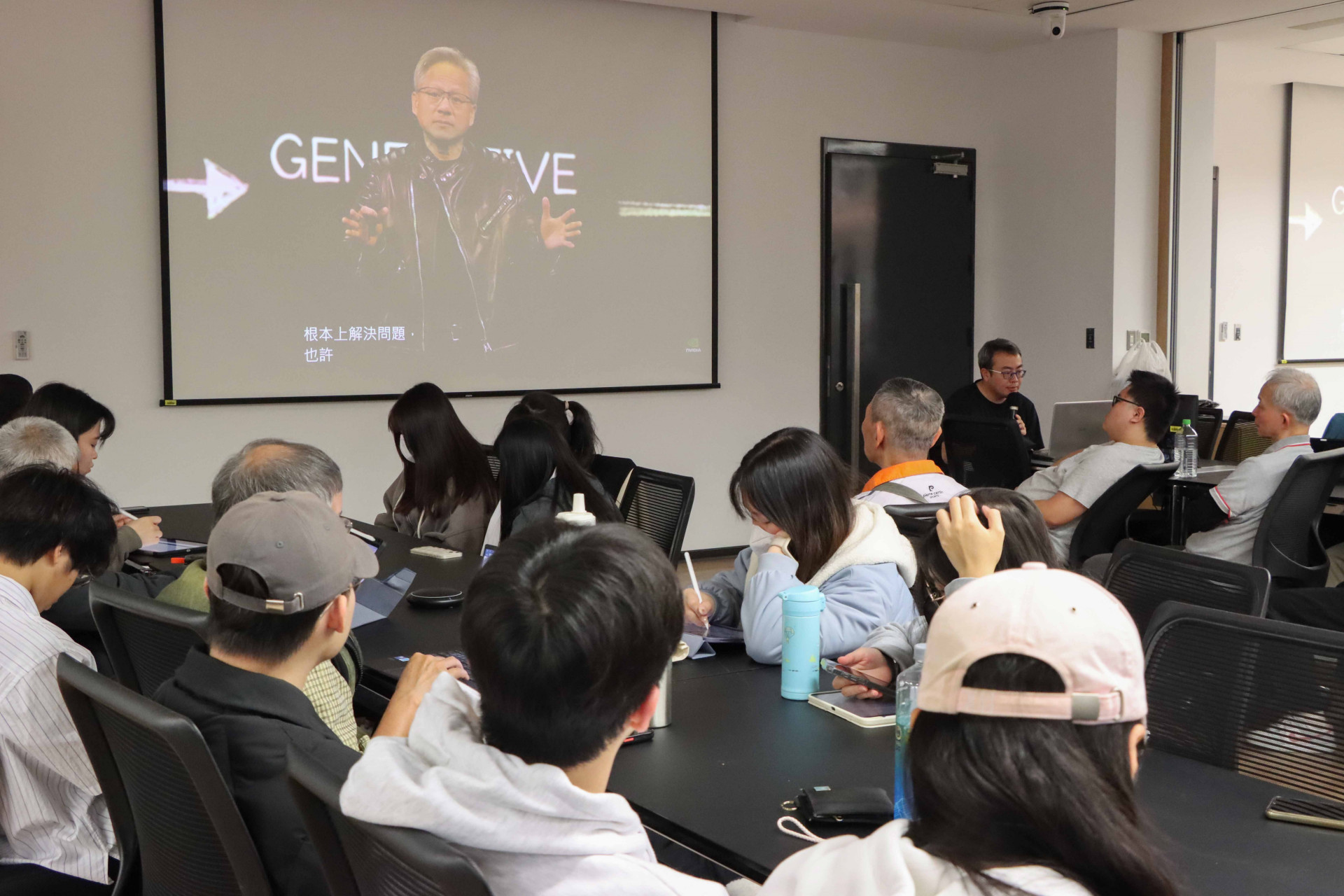 NVIDIA邀淡江大學全國首辦 Watch Party　滿滿學生與家長探索AI
