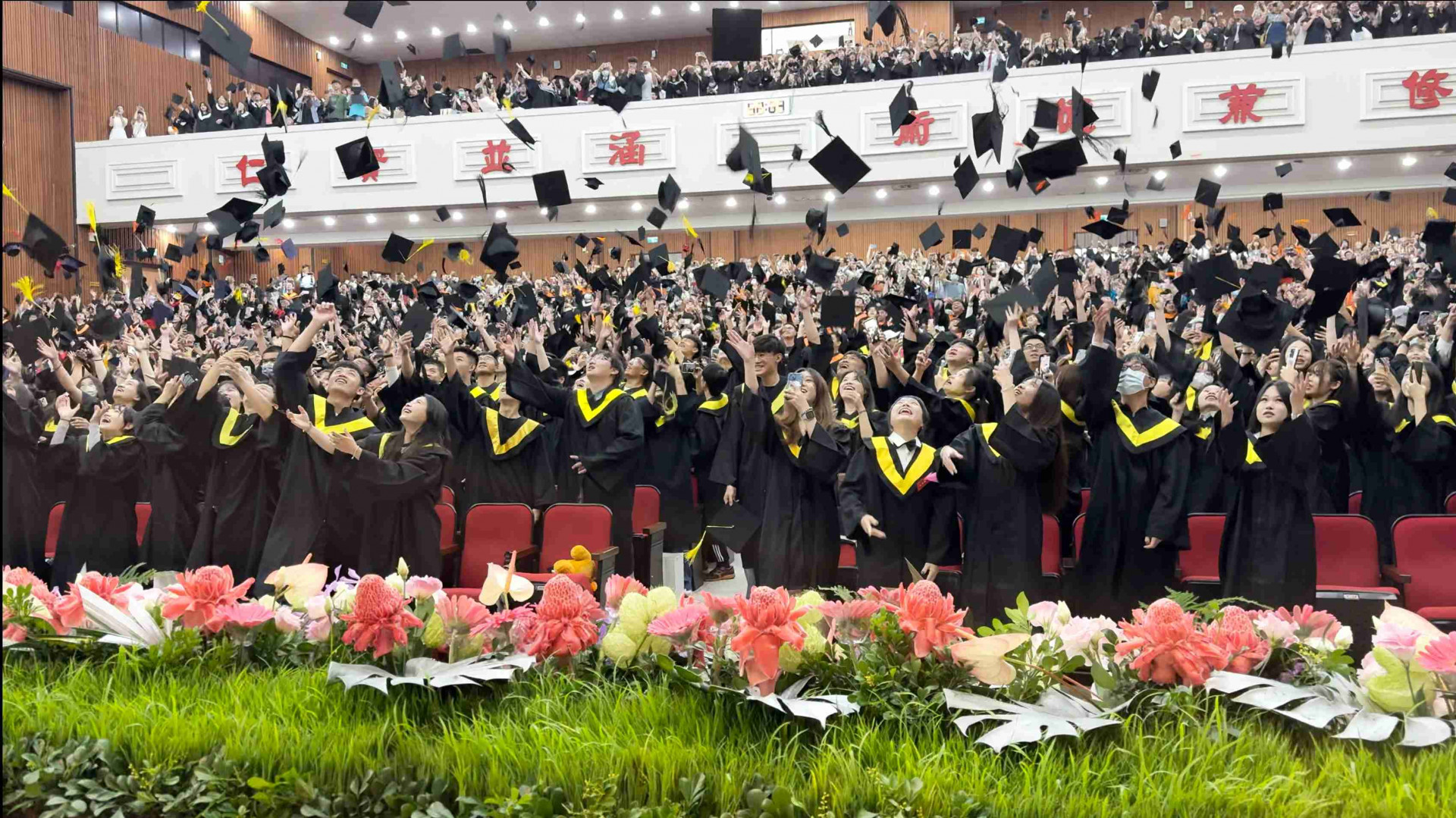 屏科大畢業典禮 校長贈3錦囊勉勵：韌性、謙虛、溫暖