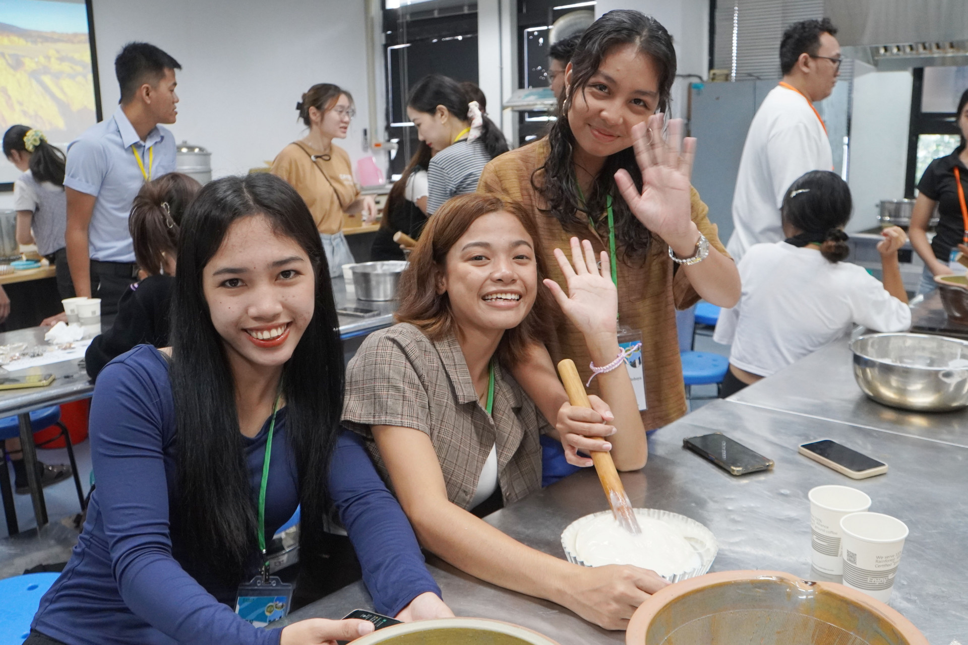 大葉大學菲律賓假日學校烘焙藝術營　體驗麻糬與擂茶
