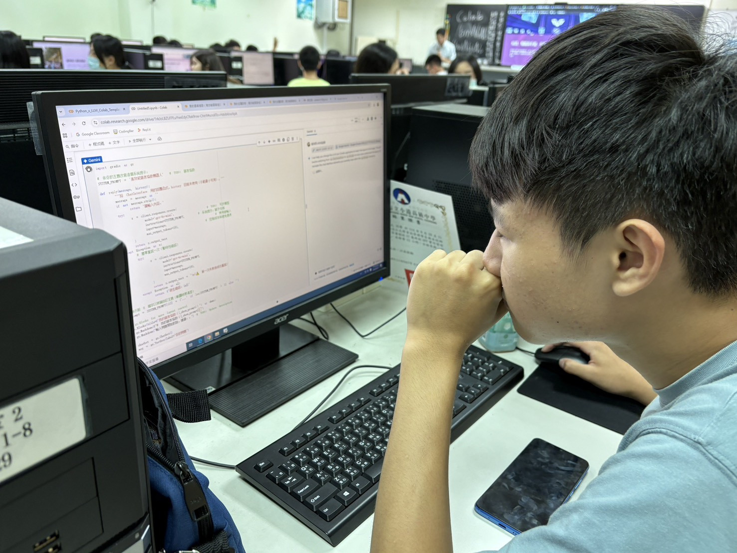 淡江大學攜手小港高中舉辦AI營 高一新生搶先體驗AI魅力