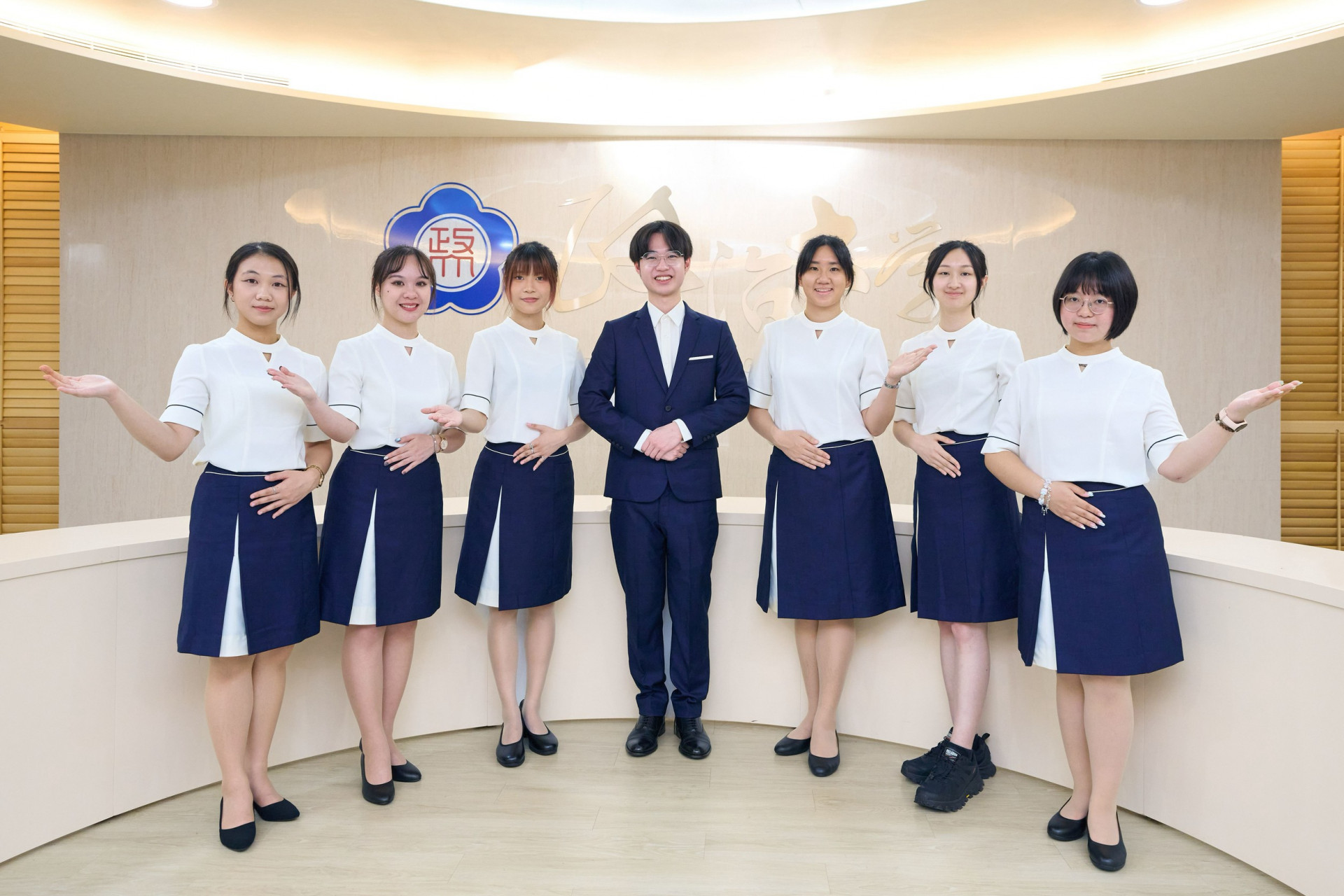政大引水人換新裝迎百年 制服採百分之50回收寶特瓶纖維